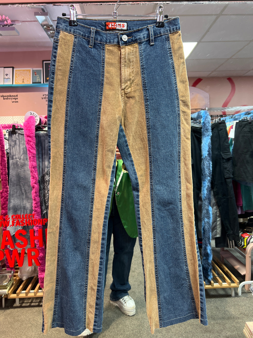 Cool duo colors  jeans