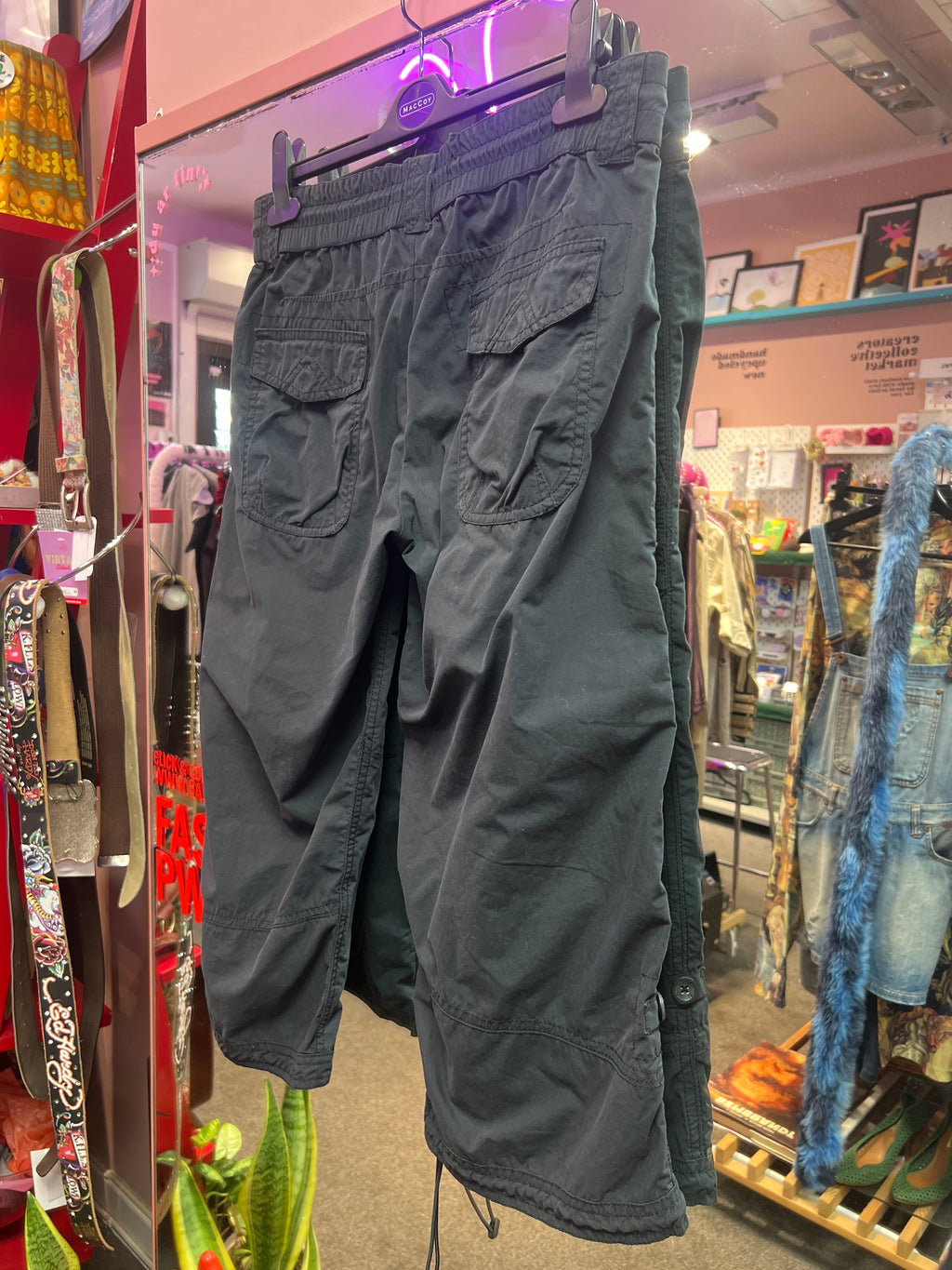 Nike cargo sporty pants