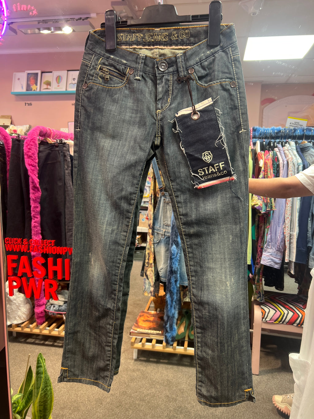 STAFF jeans & Co