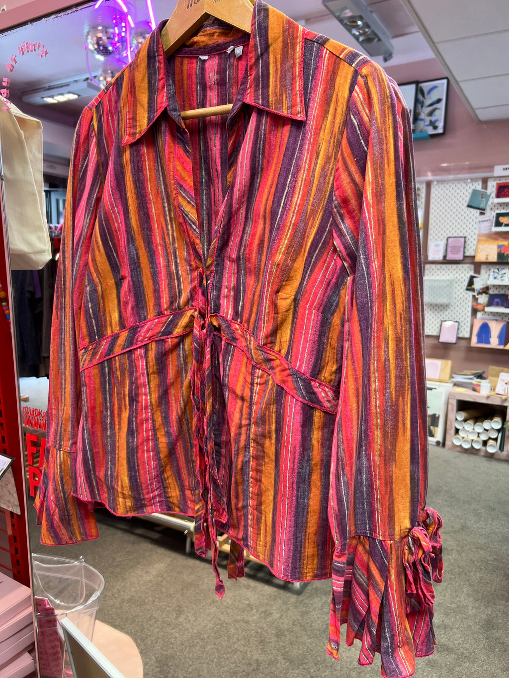 Colorful stripped 70s vibes top