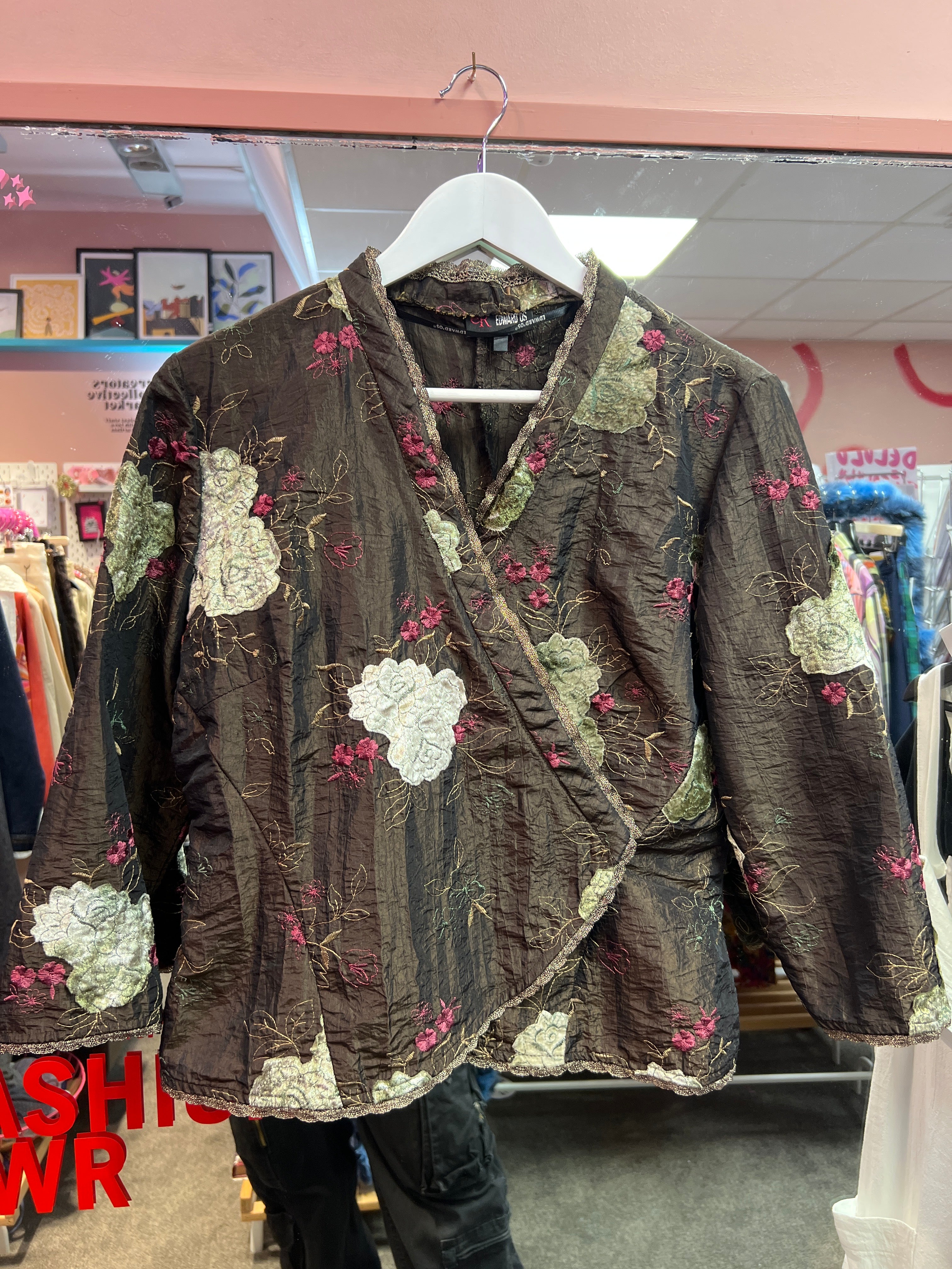 Edward’os light shirt jacket