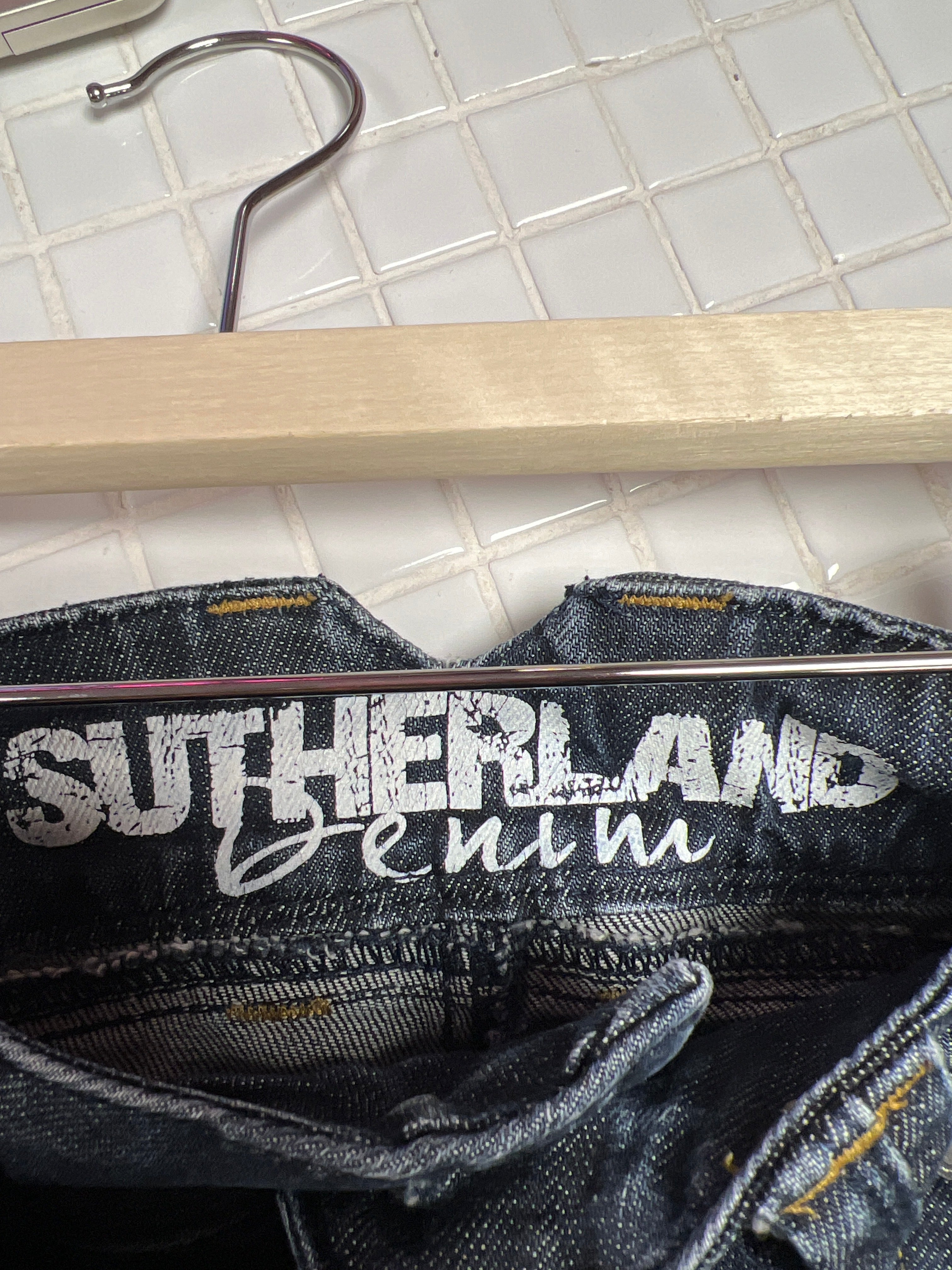 Sutherland mini skirt