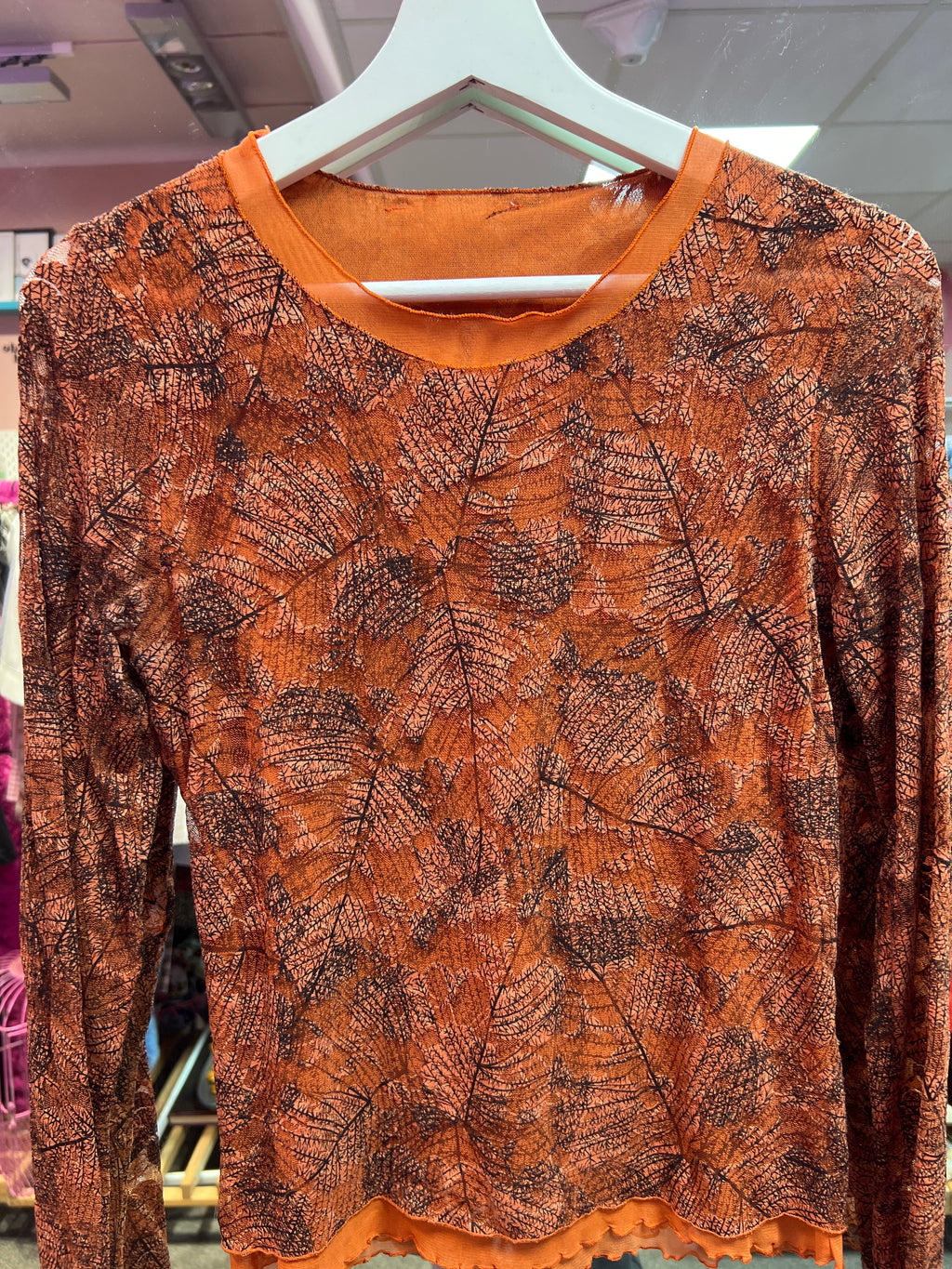 Y2K vibes orange patterned top