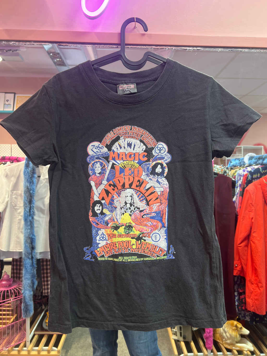 Led Zeppelin t-shirt