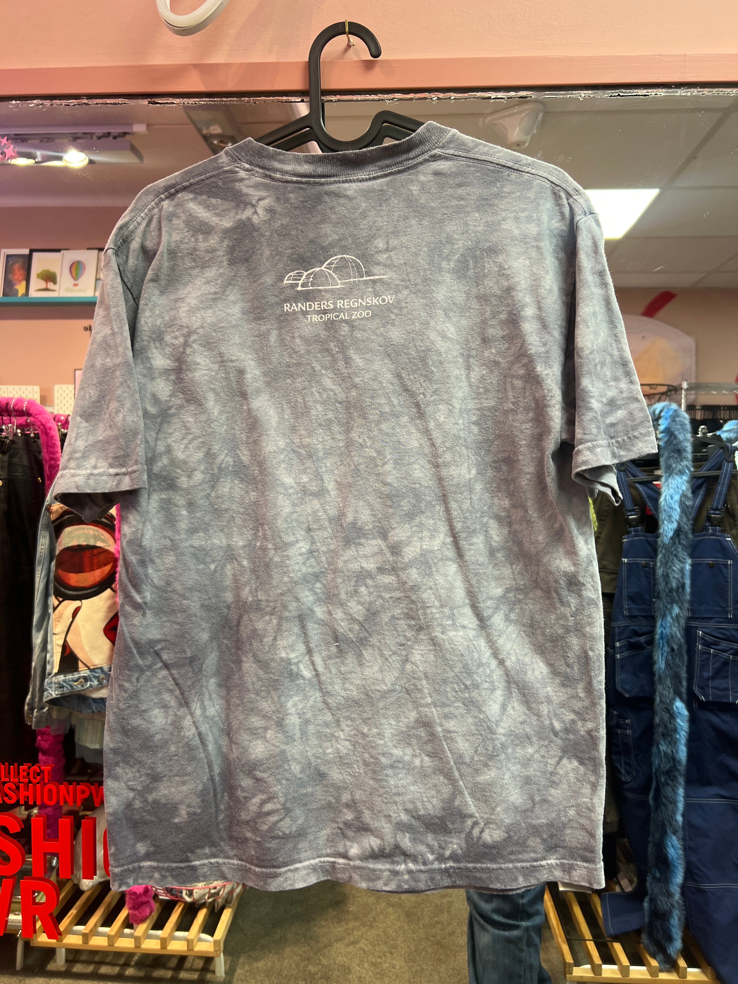 Monkeys The Mountain t-shirt