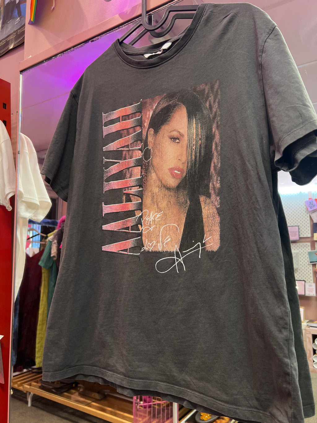 Aaliyah T-shirt