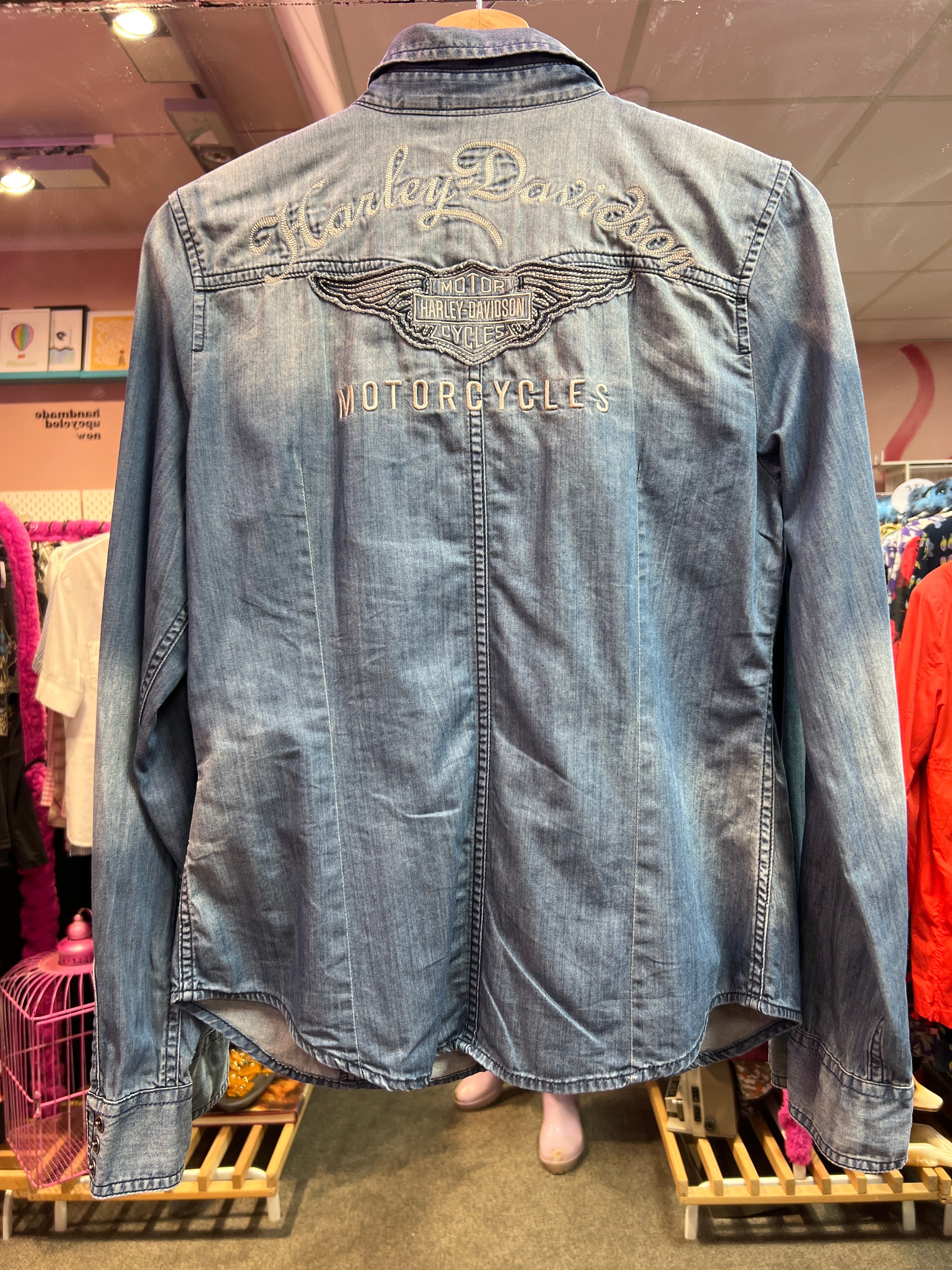 Harley Davidson light jeans shirt
