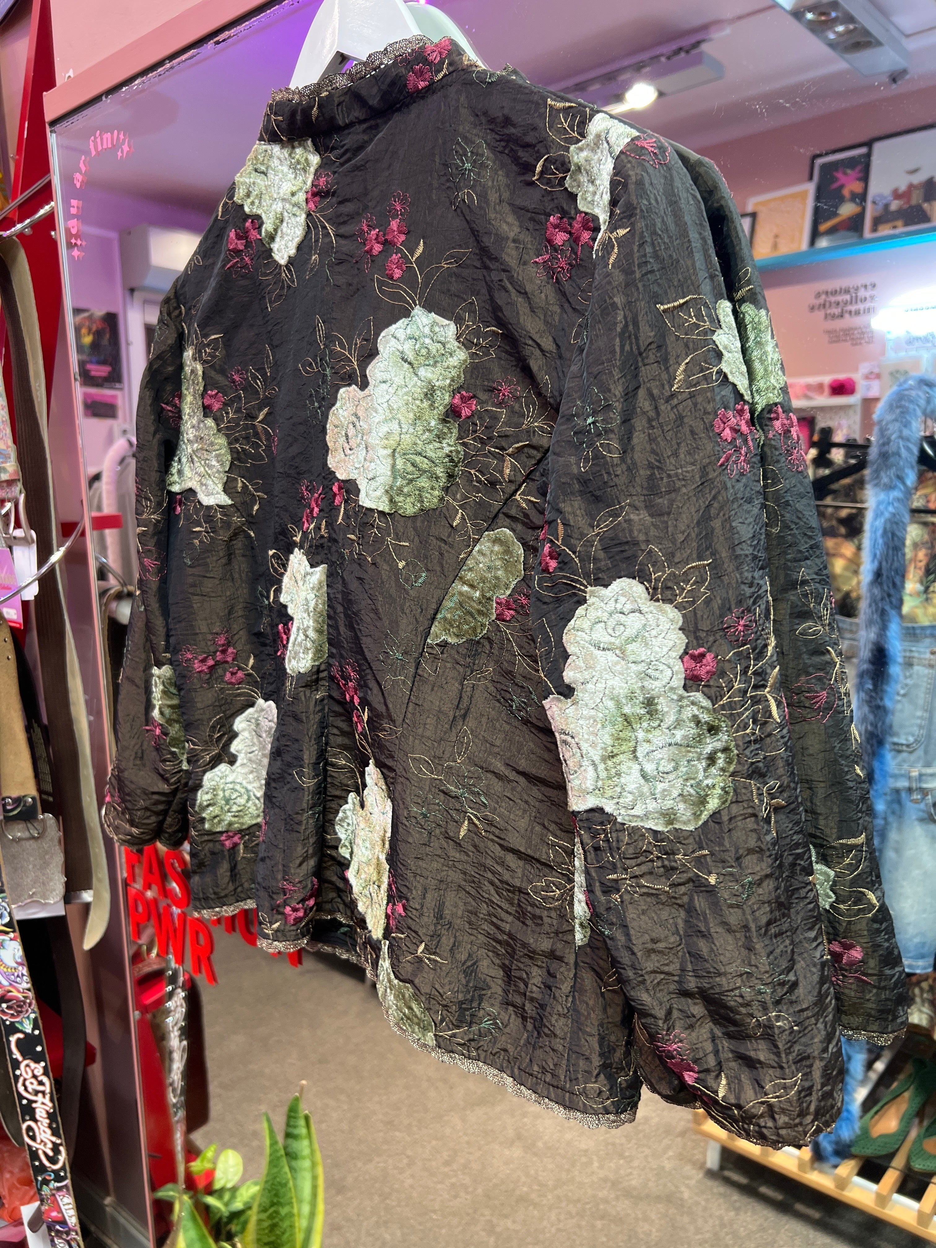 Edward’os light shirt jacket