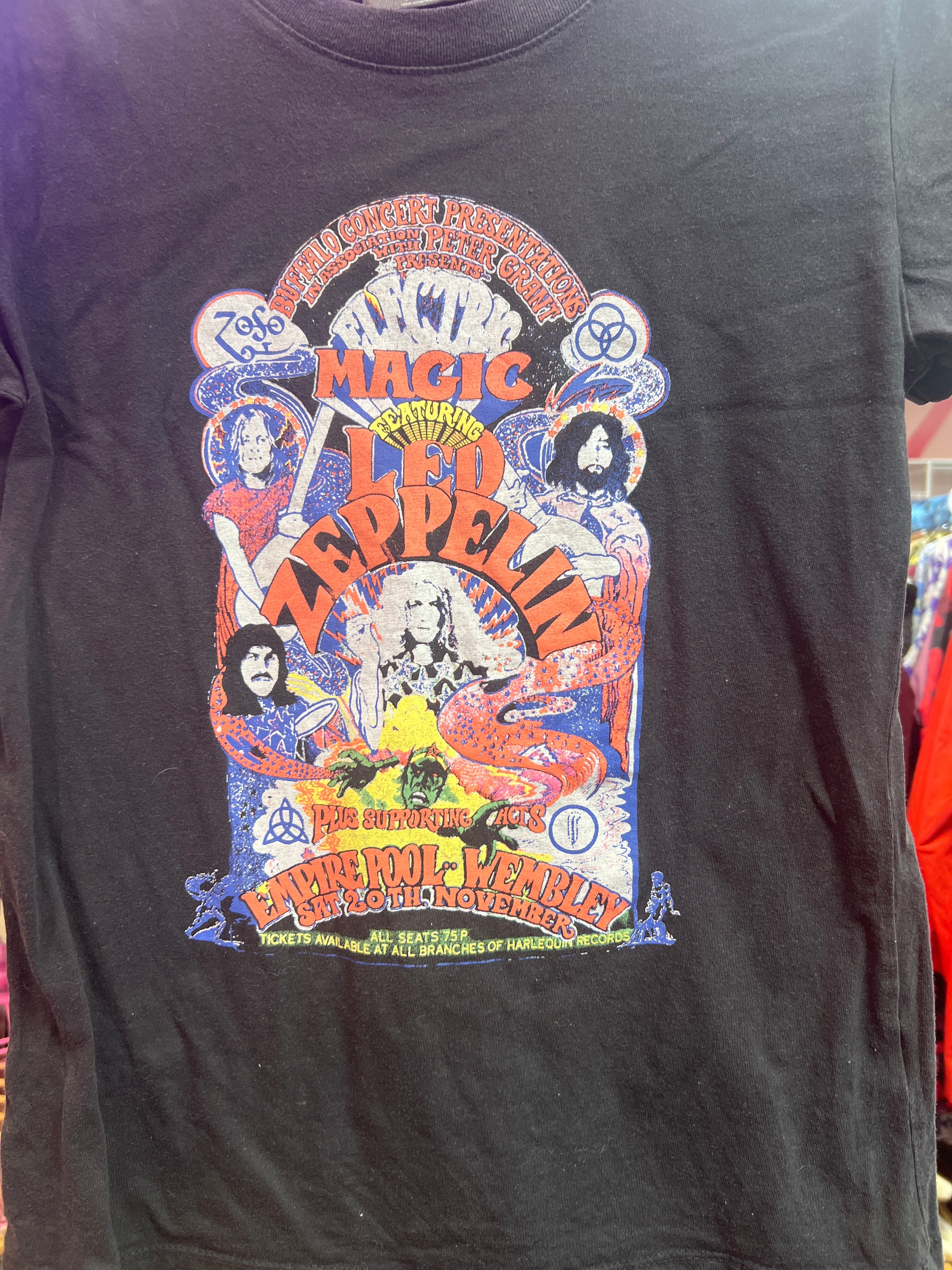 Led Zeppelin t-shirt