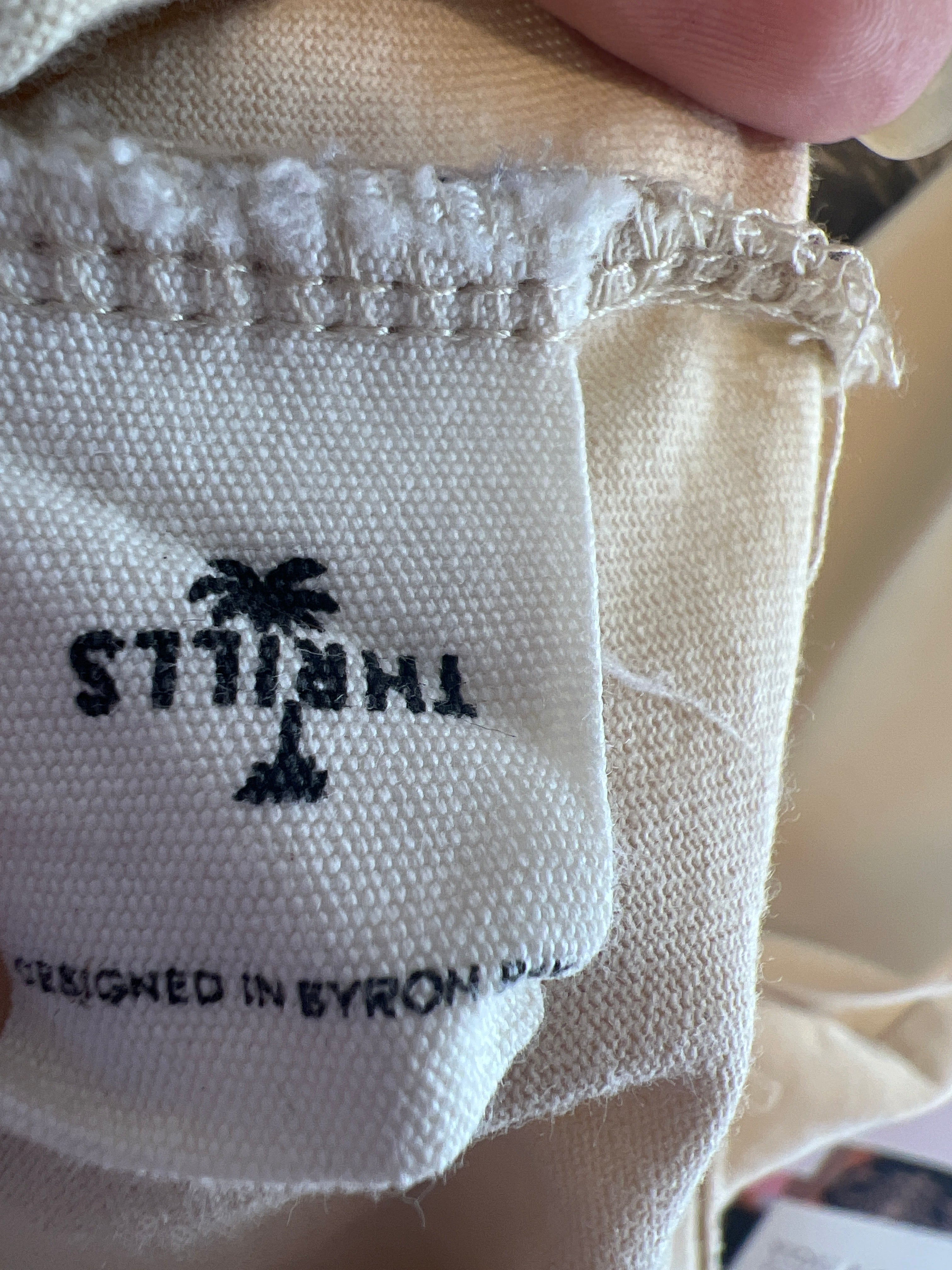 Oversized "Thrills Company" T-shirt