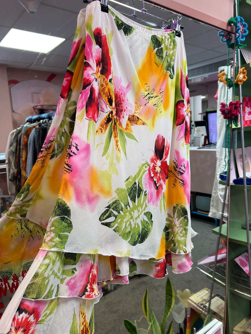 Summer vibes flower white skirt