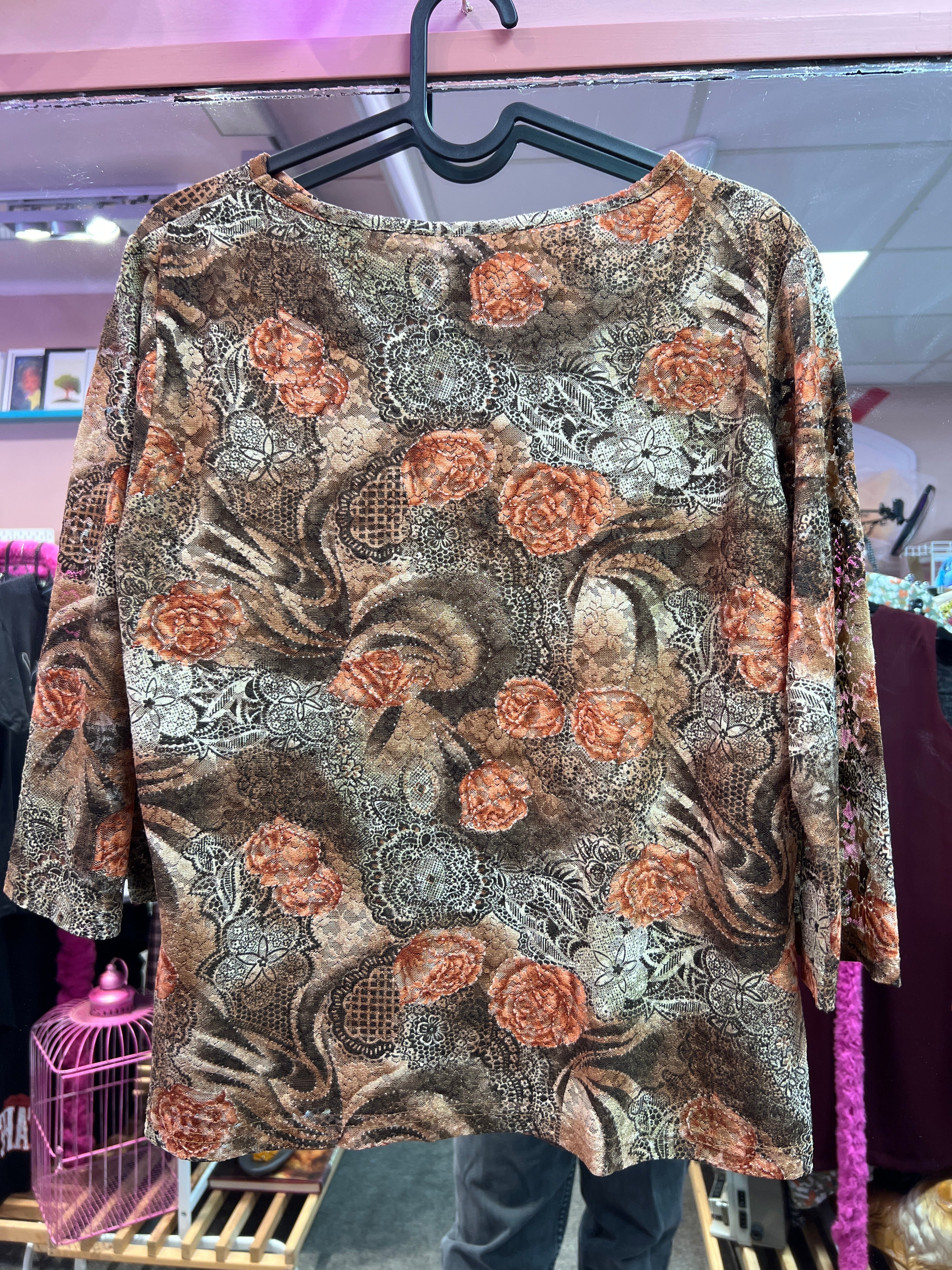 Y2K-inspirerad mönstrad brun topp 6th Sense