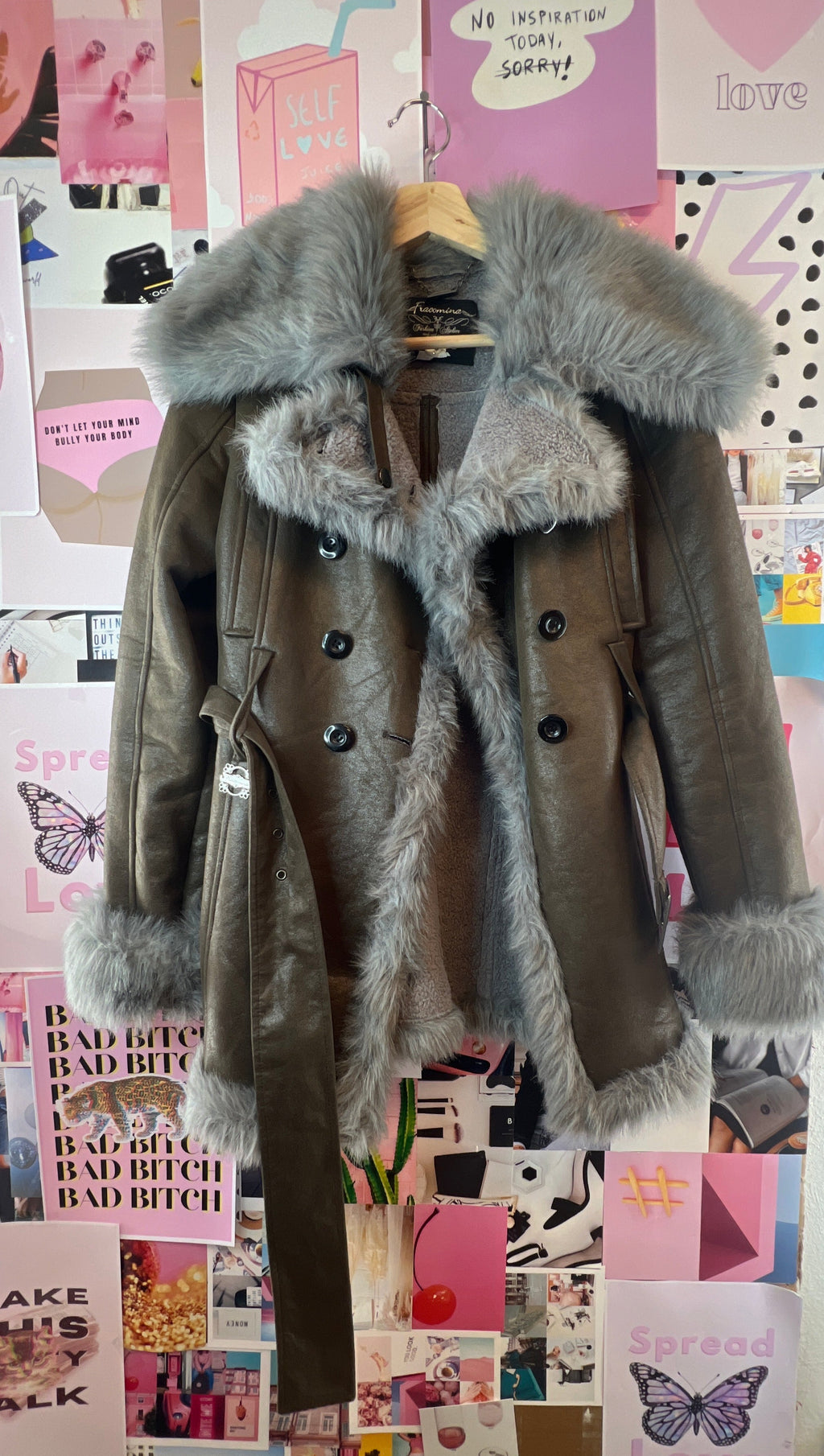 Y2K Furcoat for the petite Mob-Wife