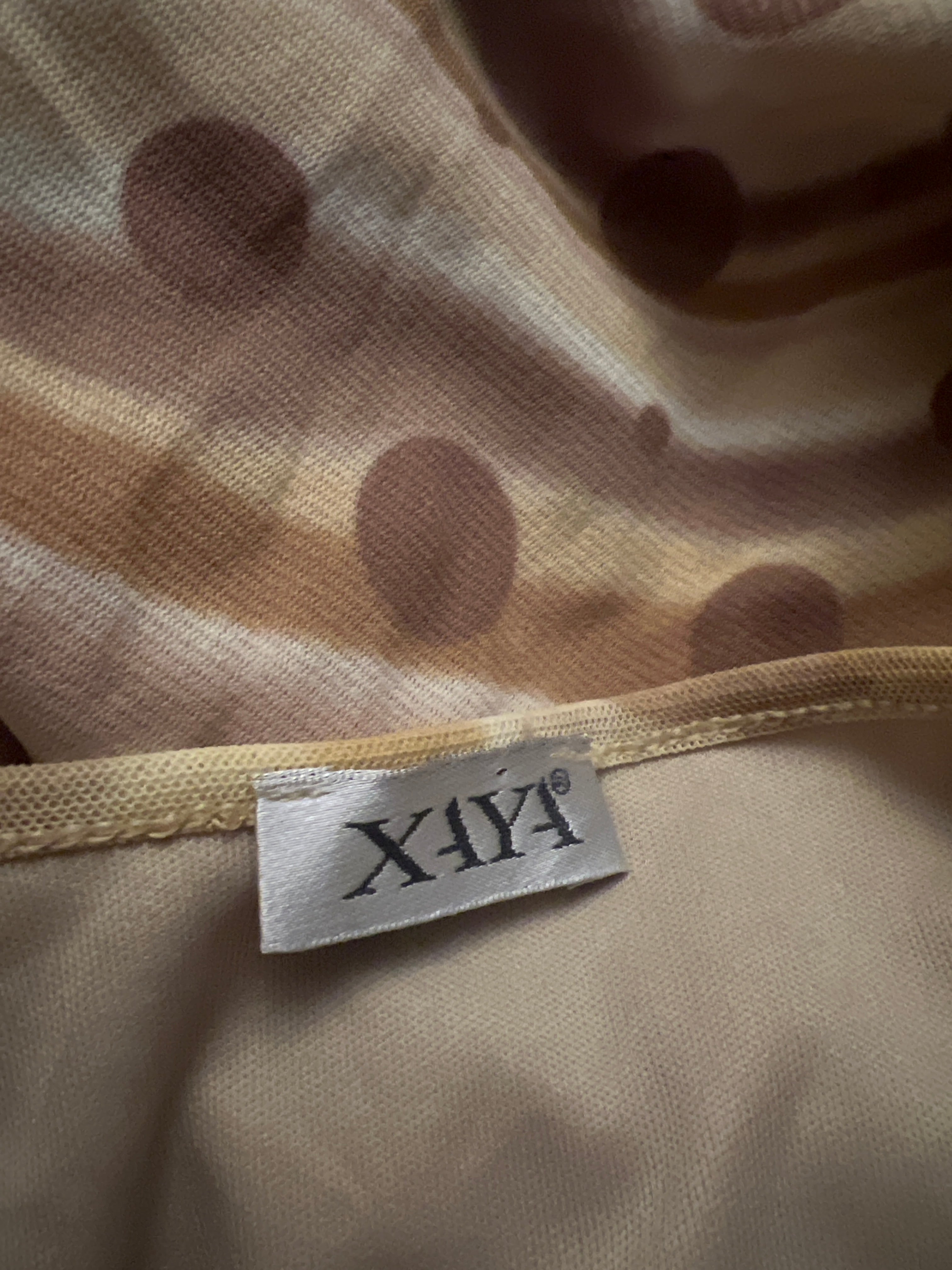 Xaya brown top Y2K vibes
