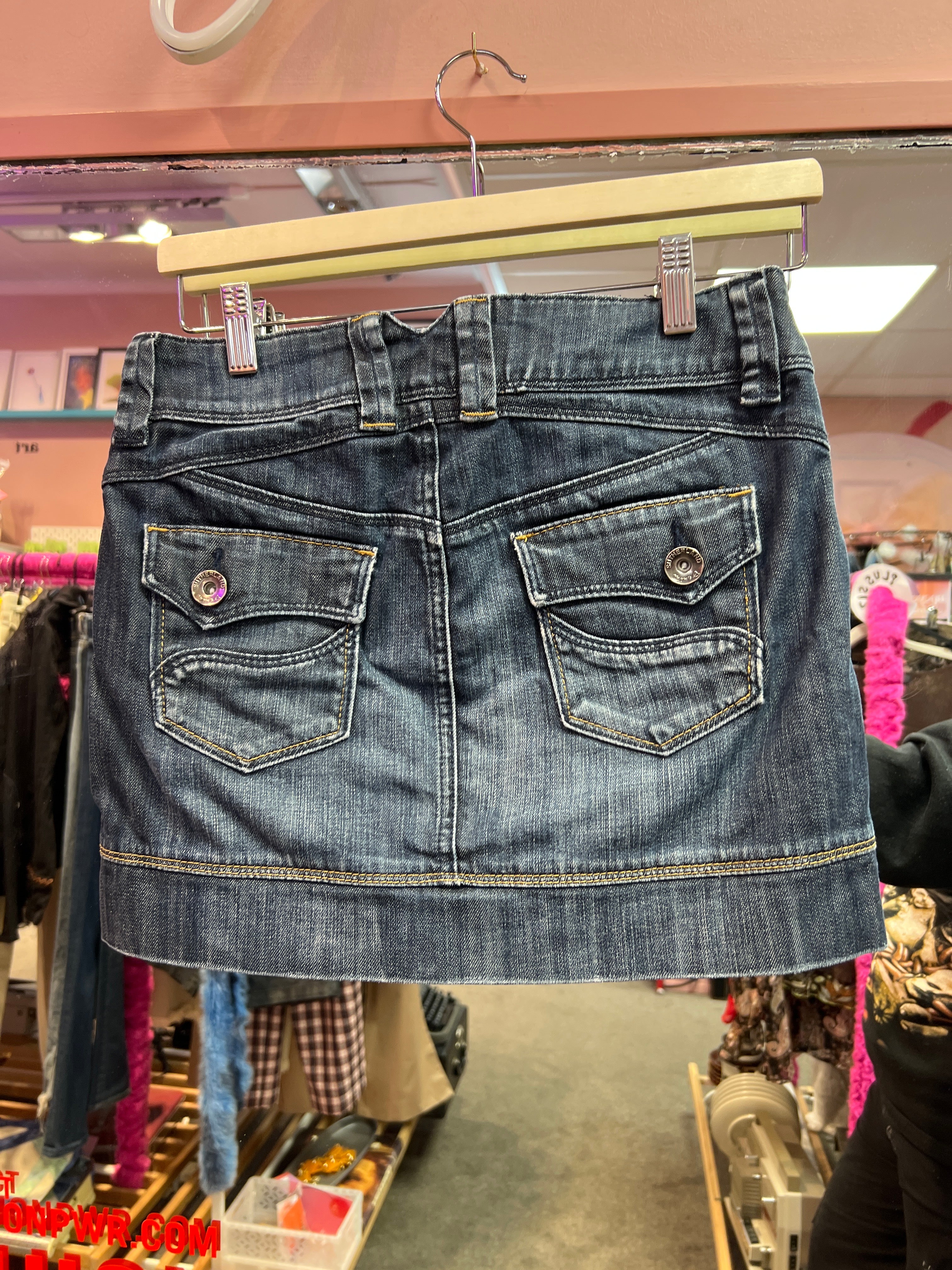Sutherland mini skirt
