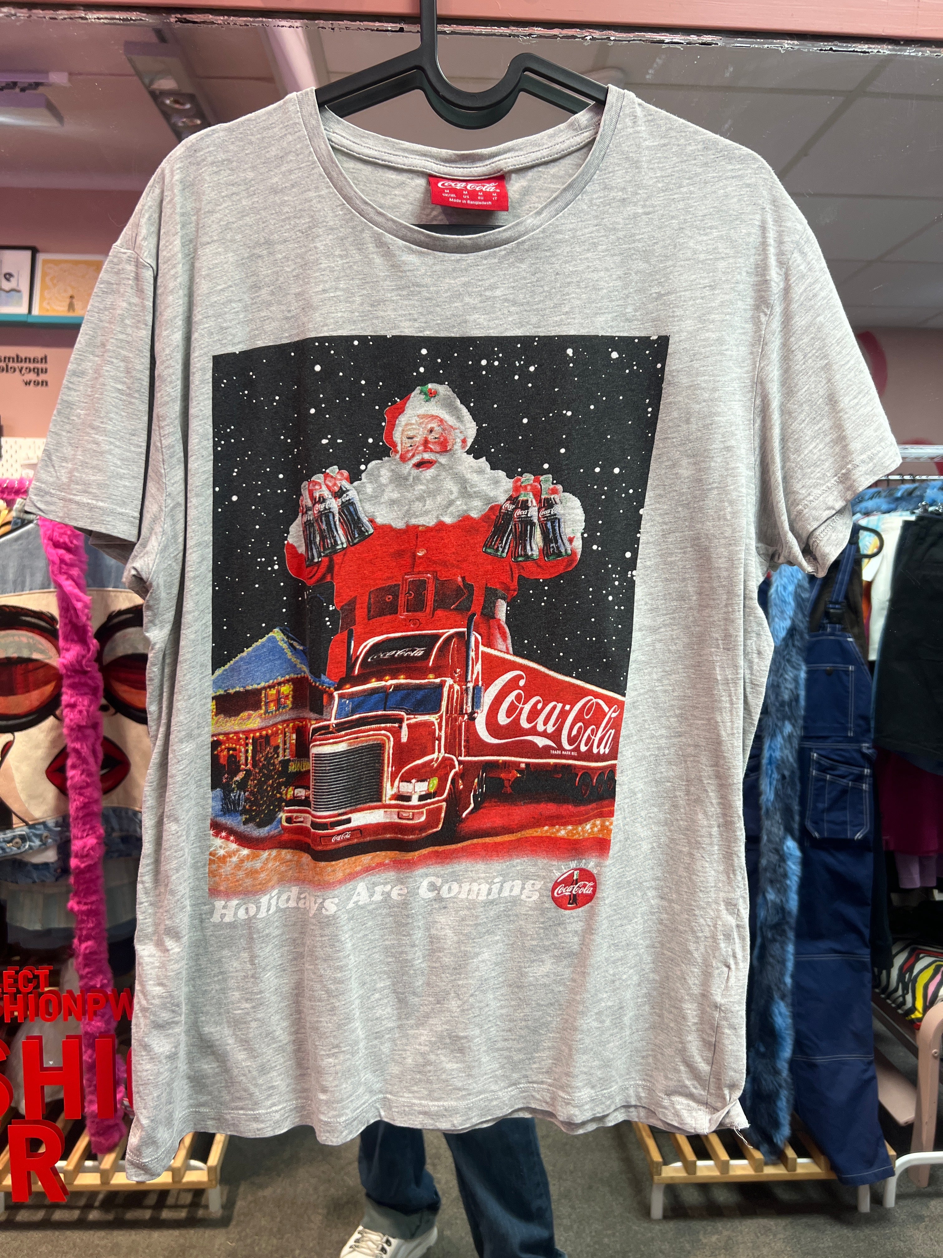 Coca-cola santa t-shirt