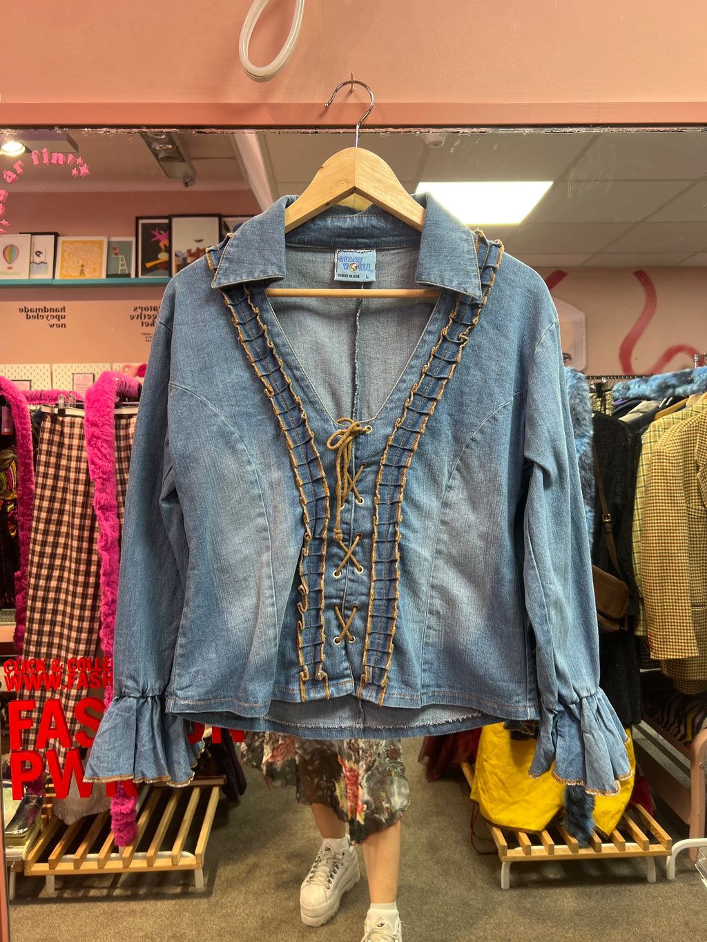 Crazy world jeans top