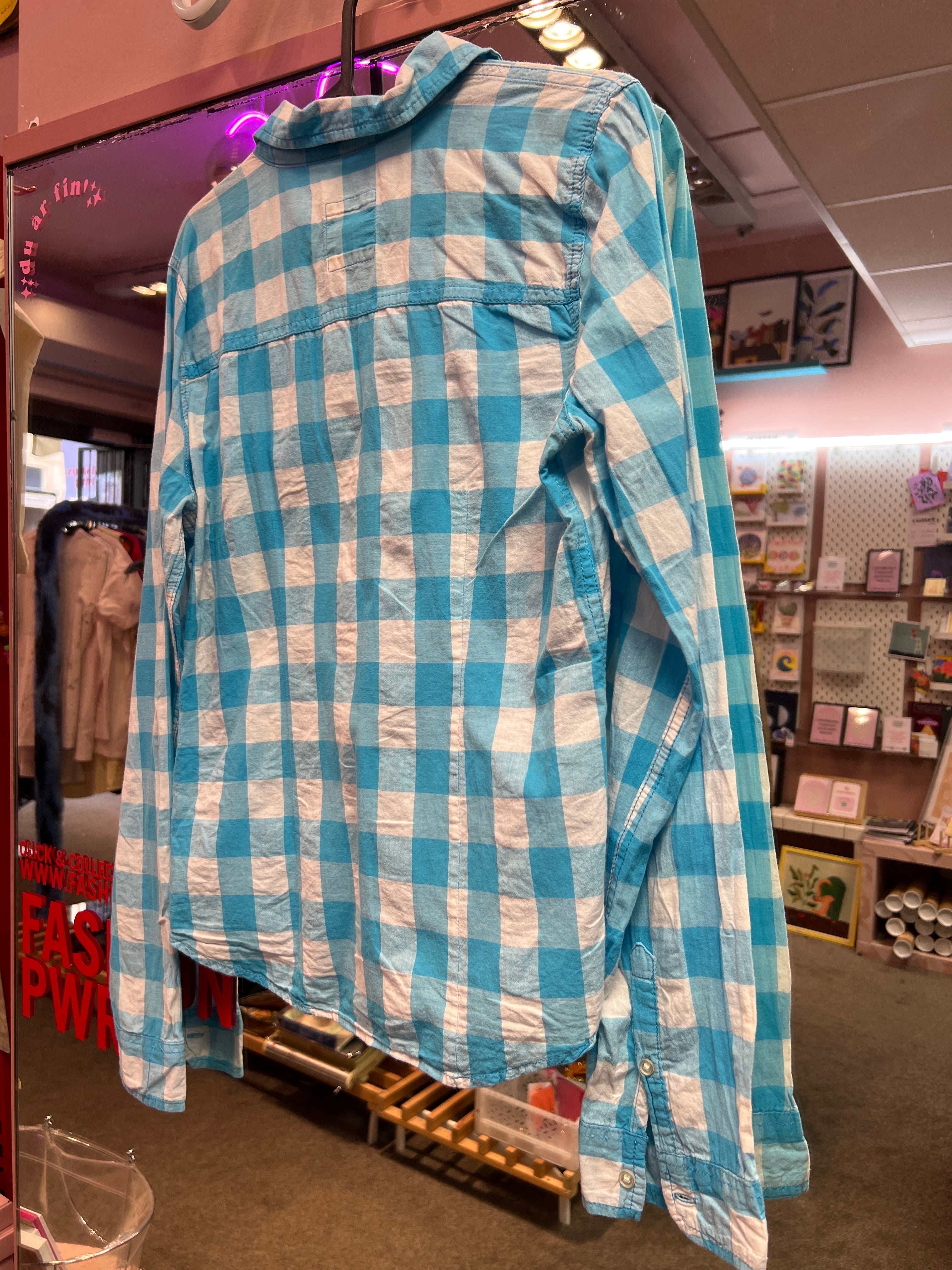 Hollister shirt