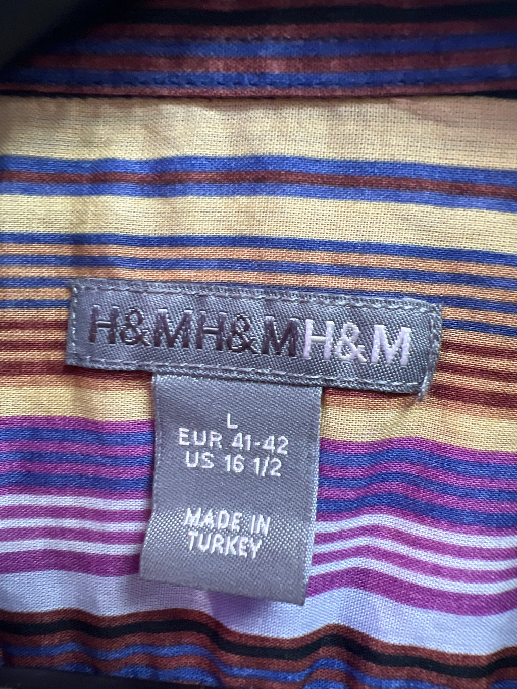 Purple colorful HM shirt