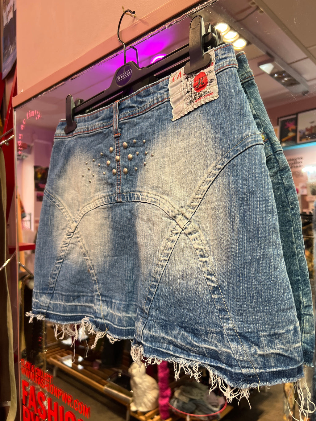 Studs Laskii skirt