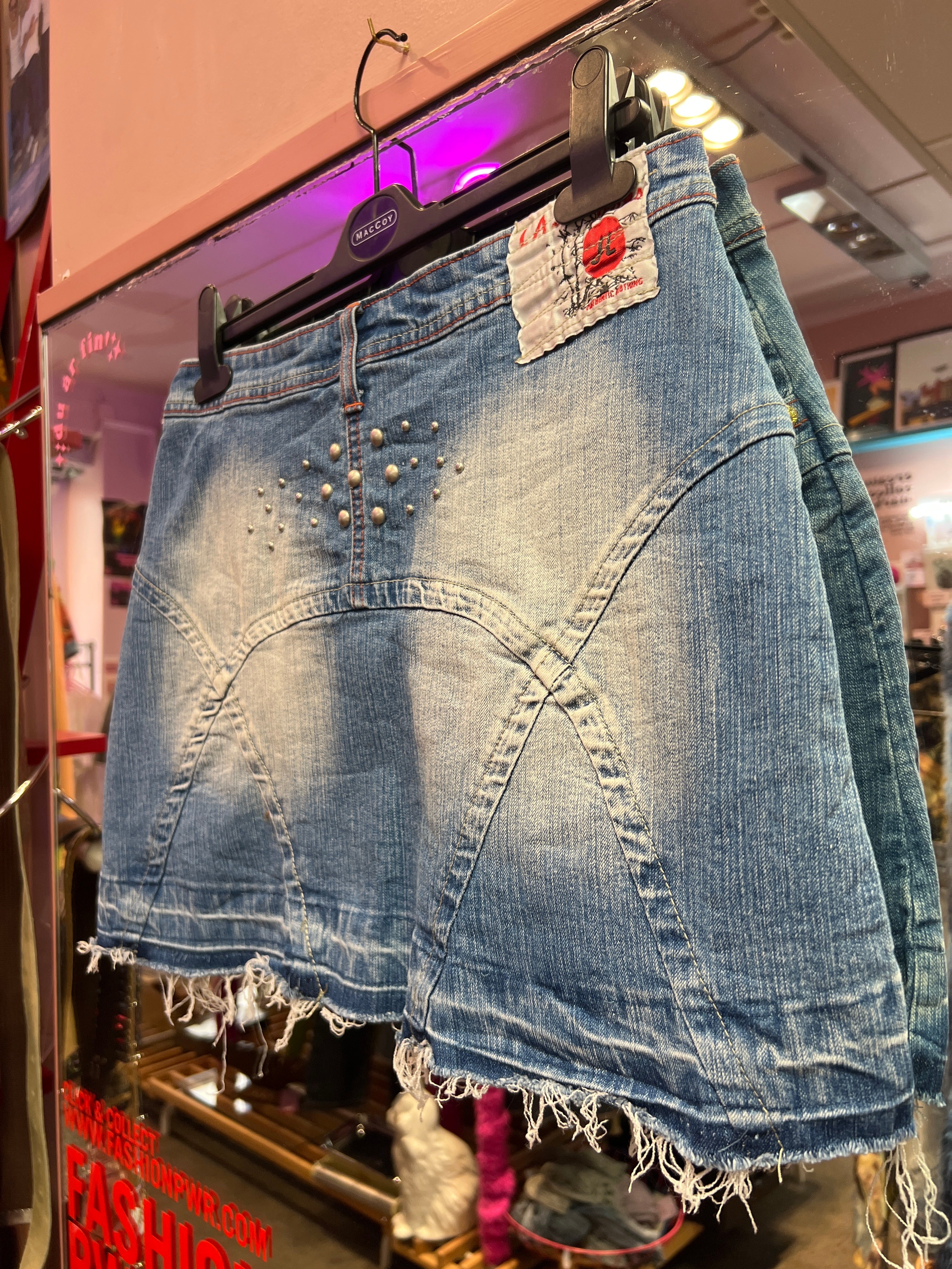 Studs Laskii skirt