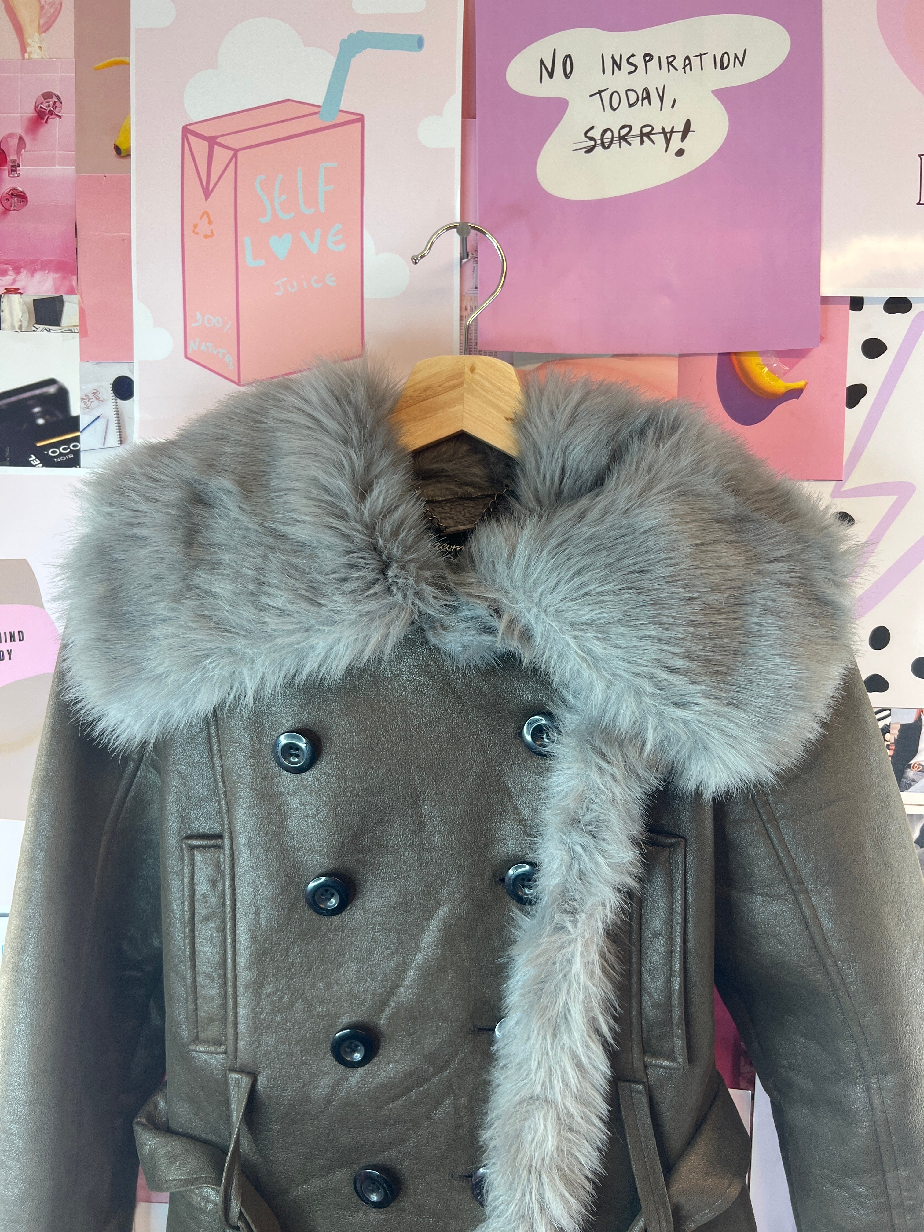 Y2K Furcoat for the petite Mob-Wife