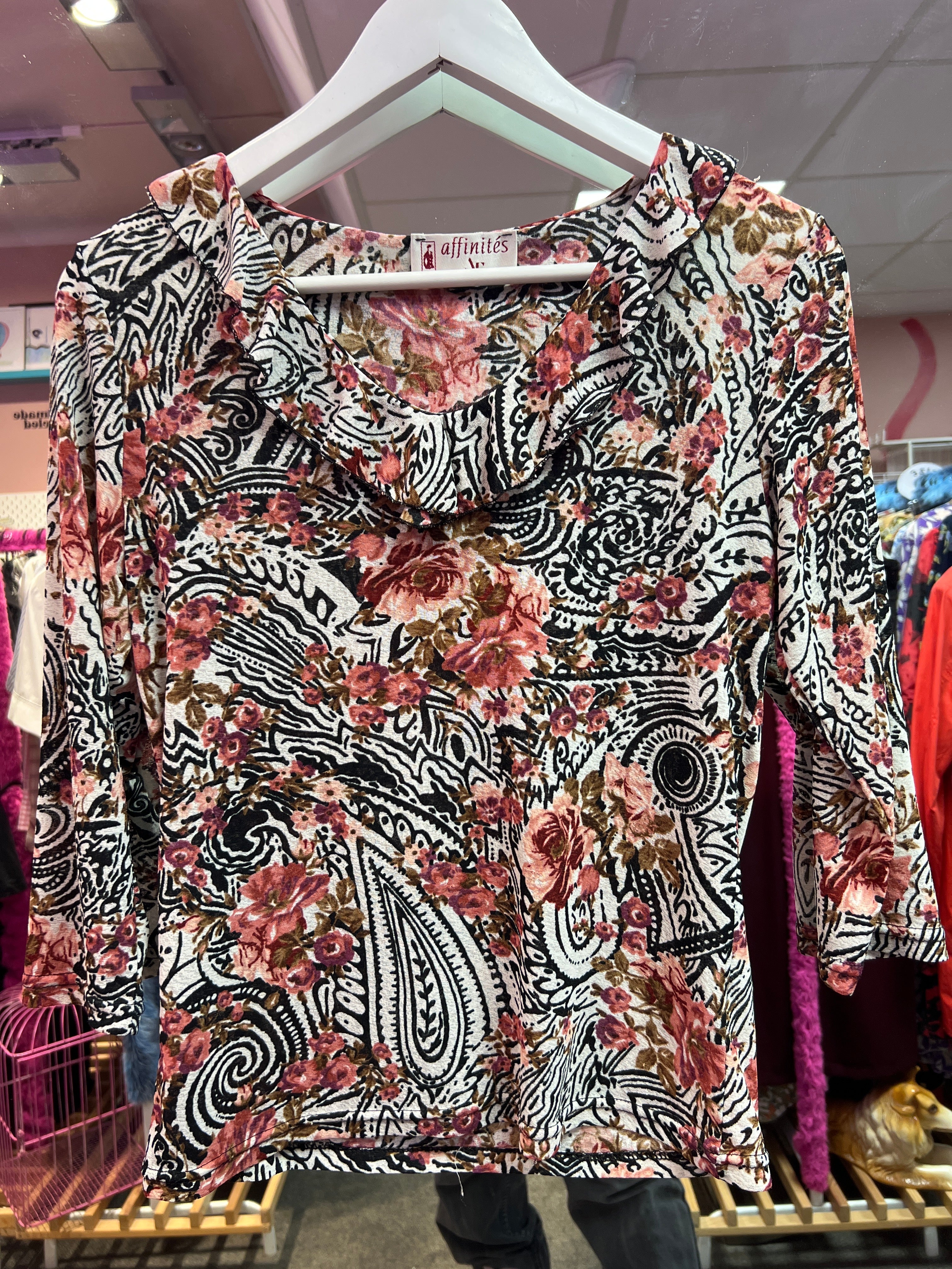 Y2K vibes patterned blouse Affinites blouse