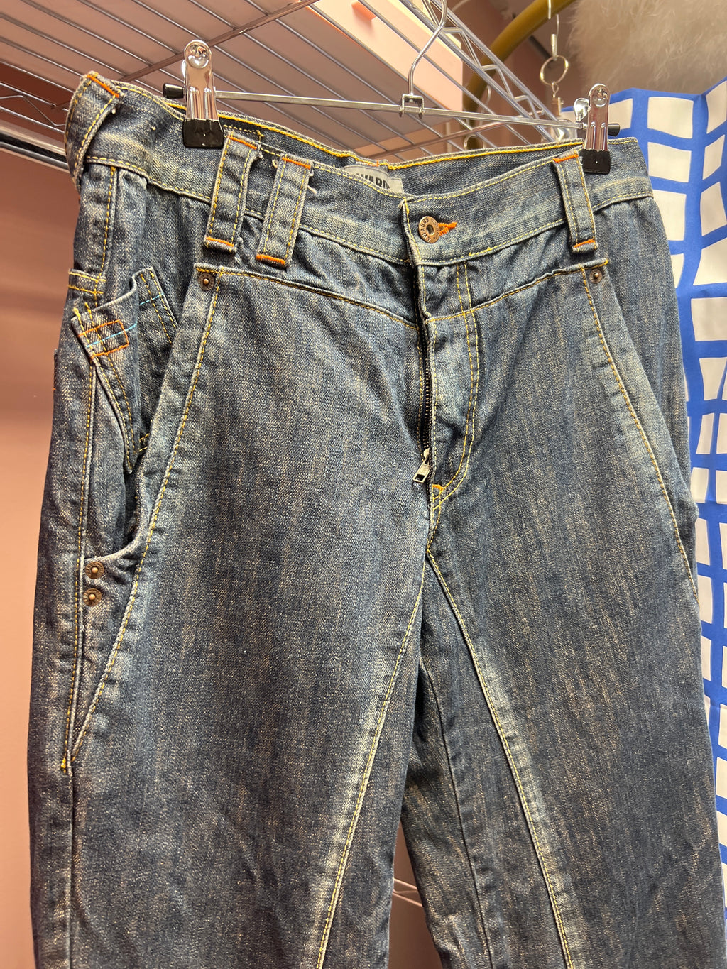 4 wards cool jeans