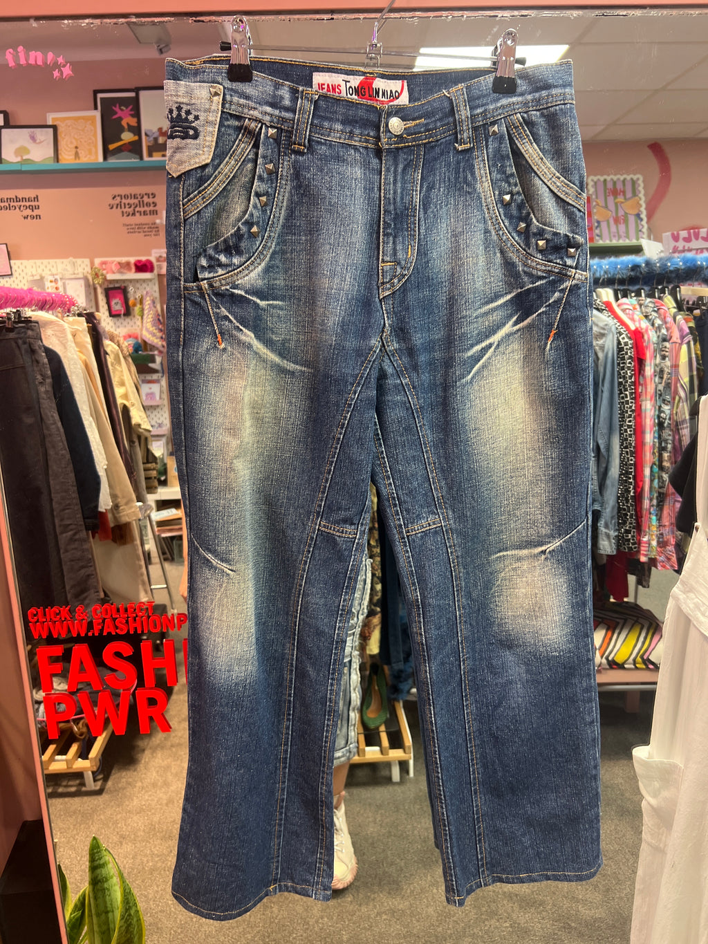 Y2K vibes pants