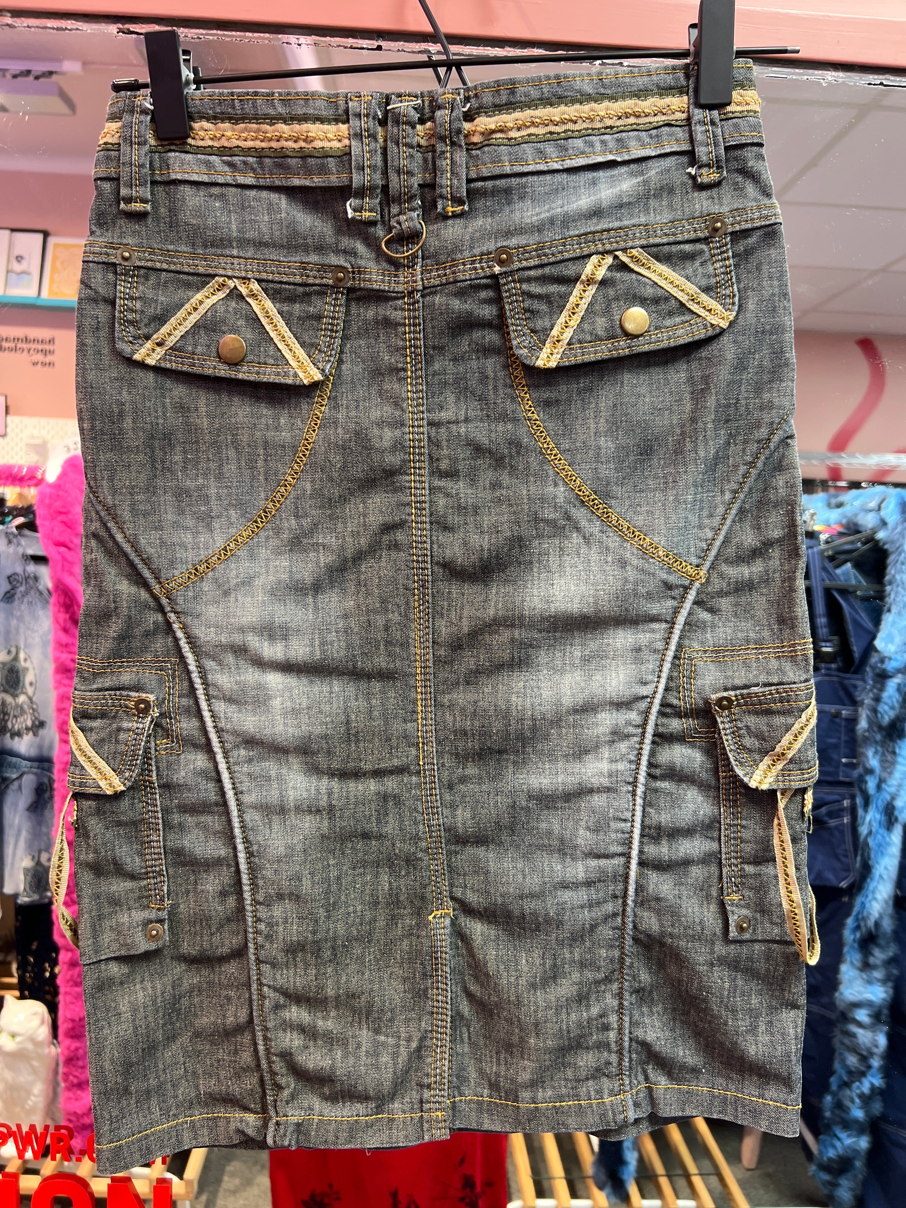 Y2K vibes midi jeans skirt