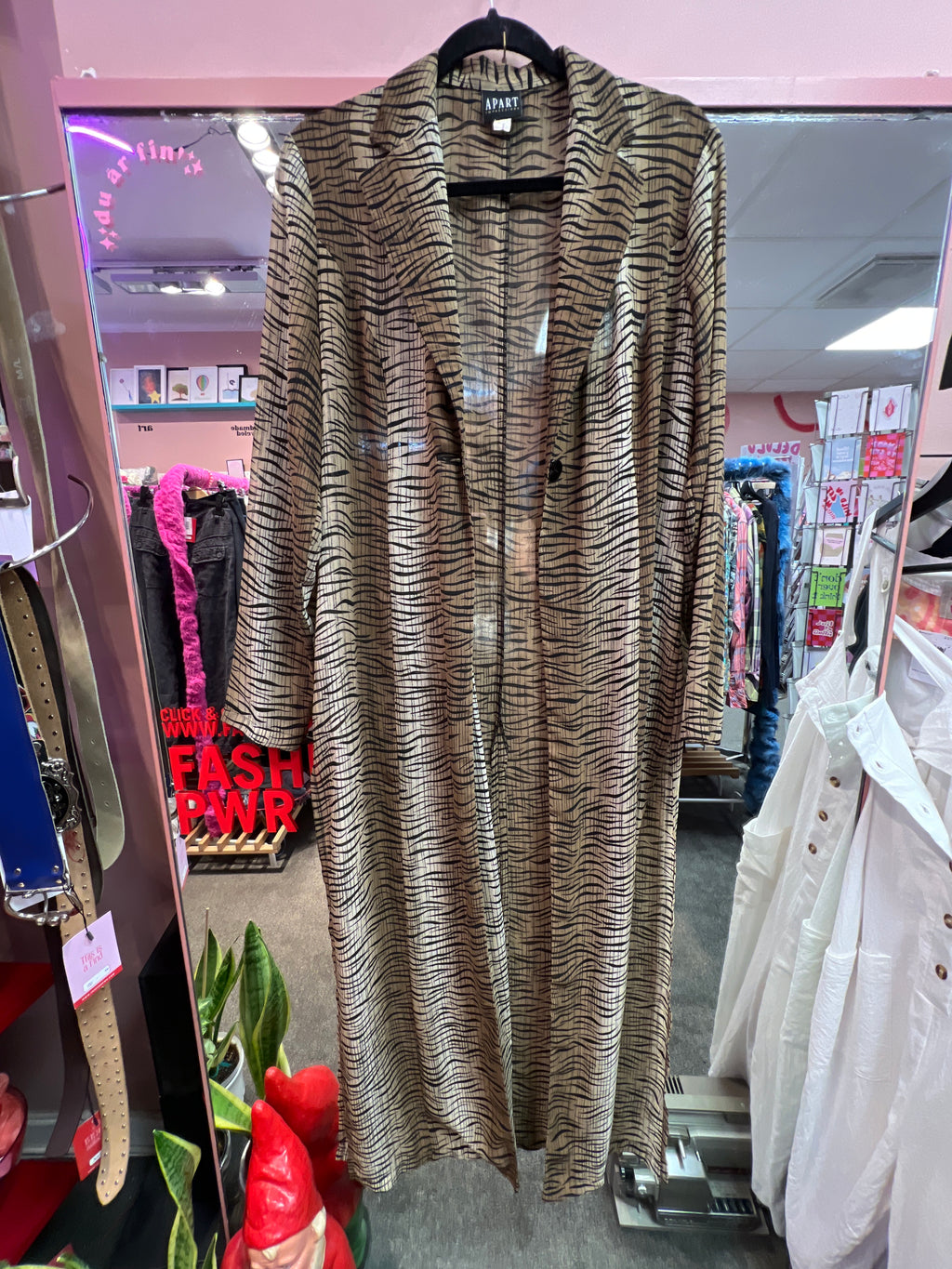 Dress APART impressions