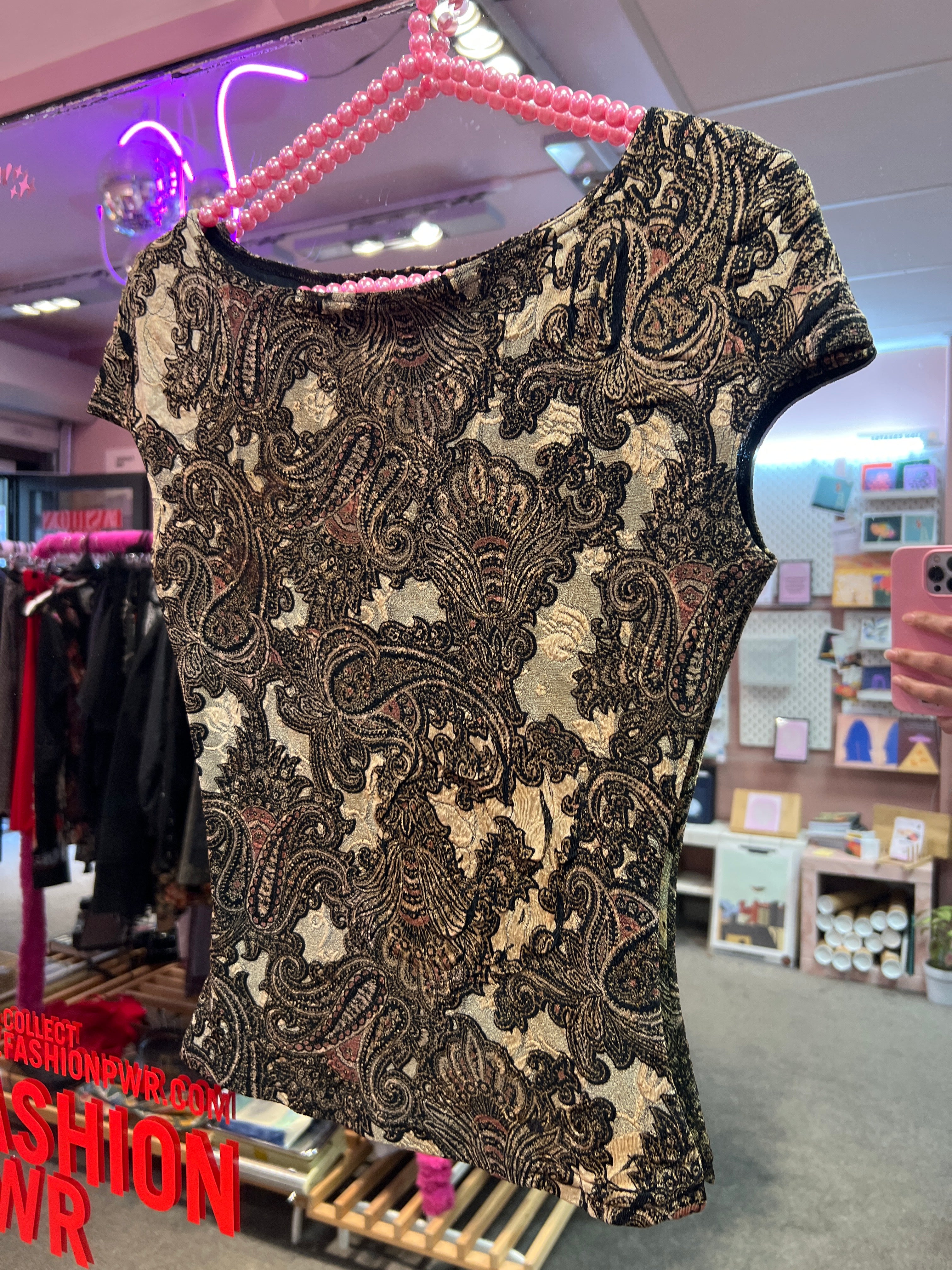Lionkel Paris top