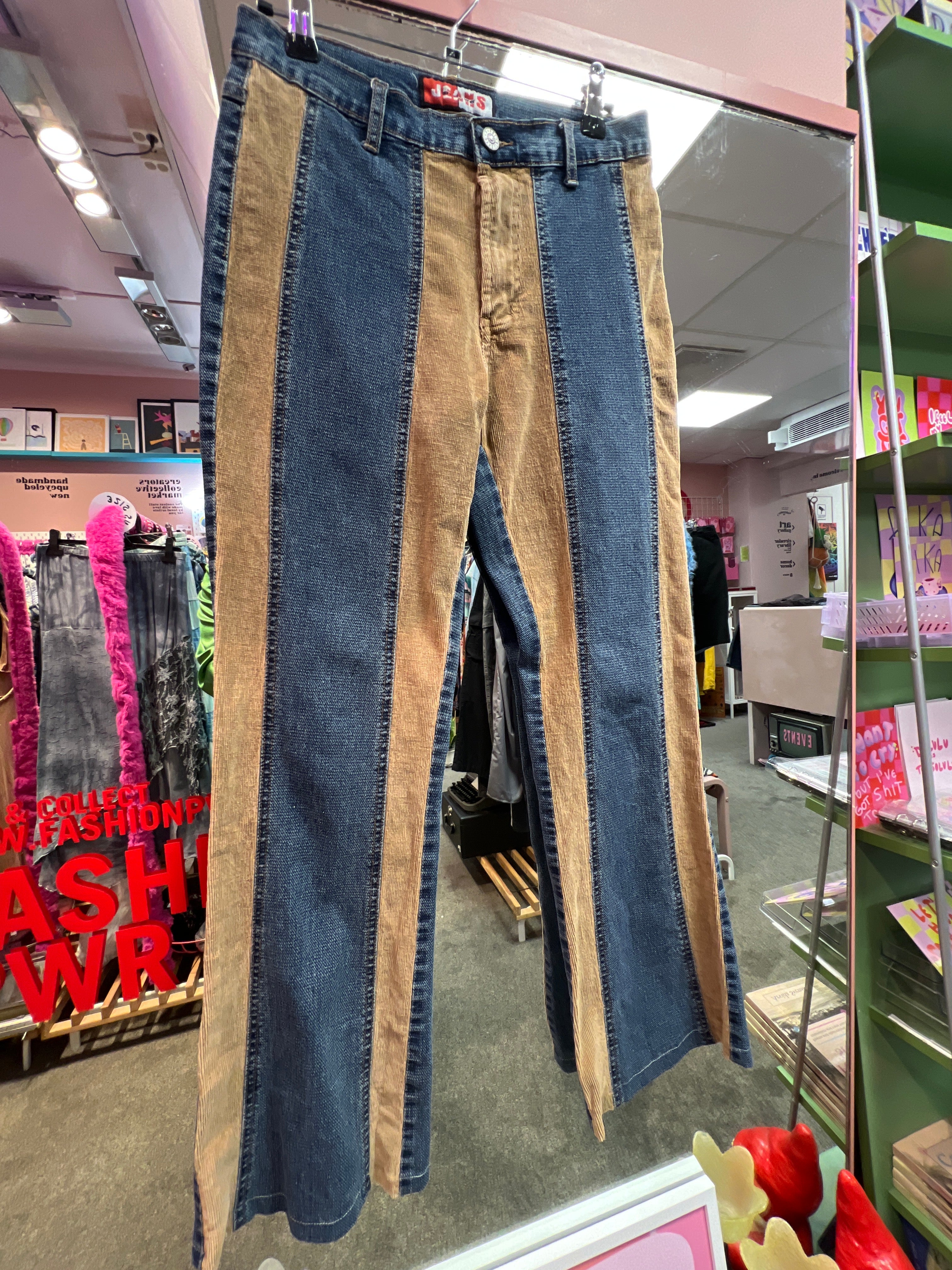 Cool duo colors  jeans