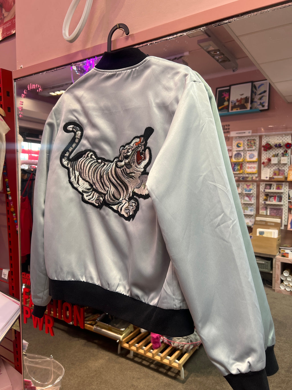 Tiger patch jacket