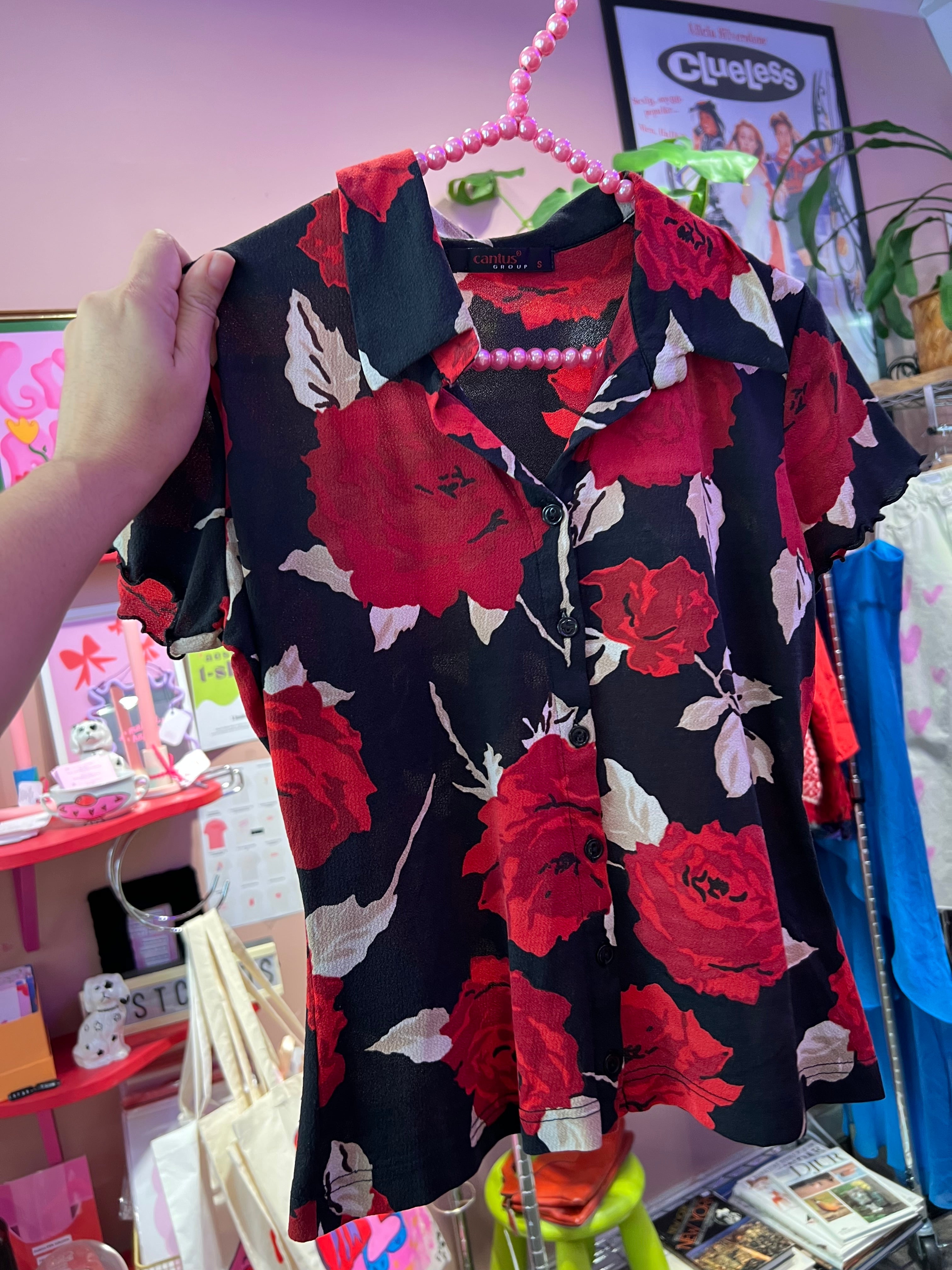 "Cantus" Red Roses Blossom Blouse