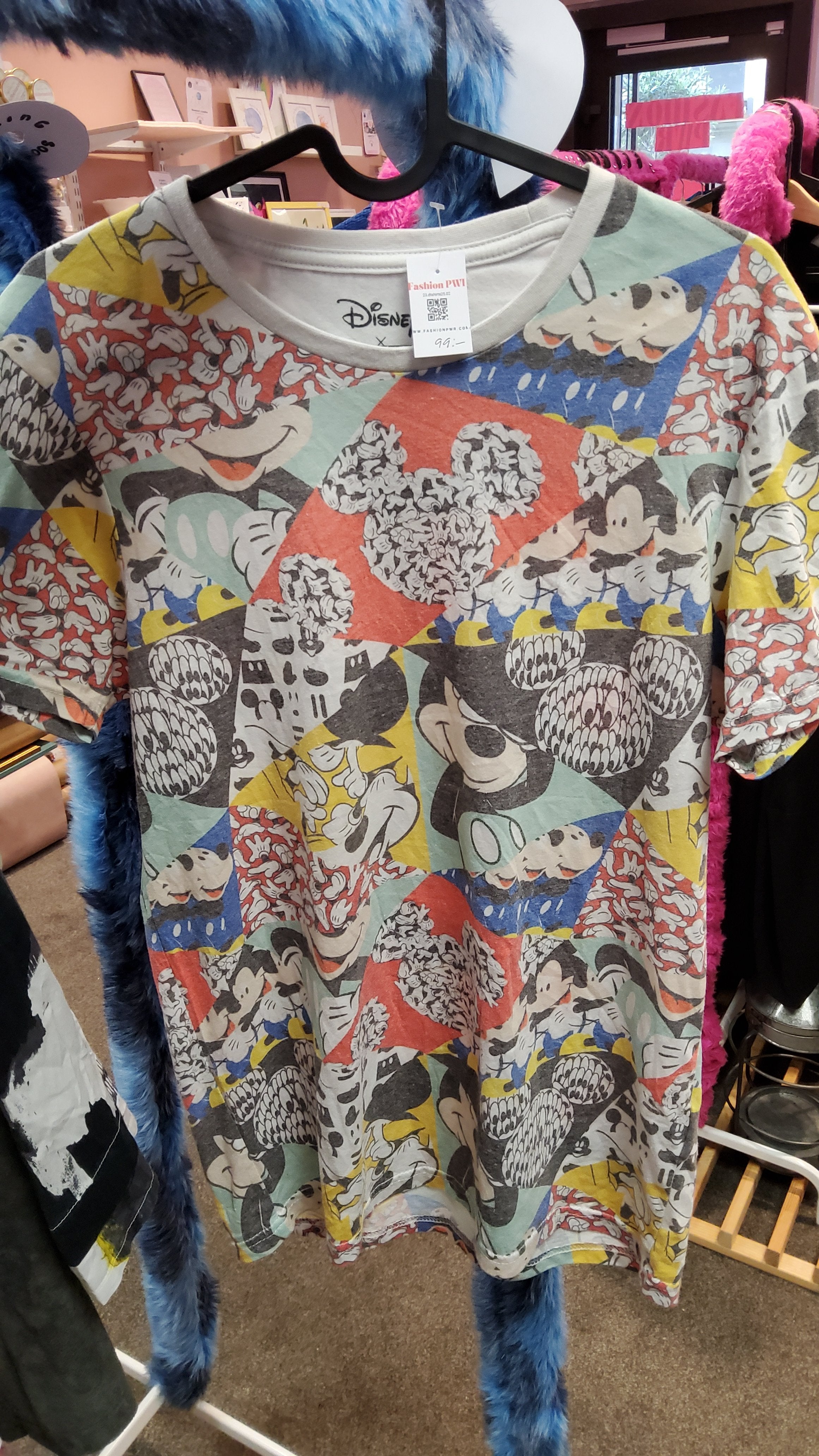 01.dtshirts25.24