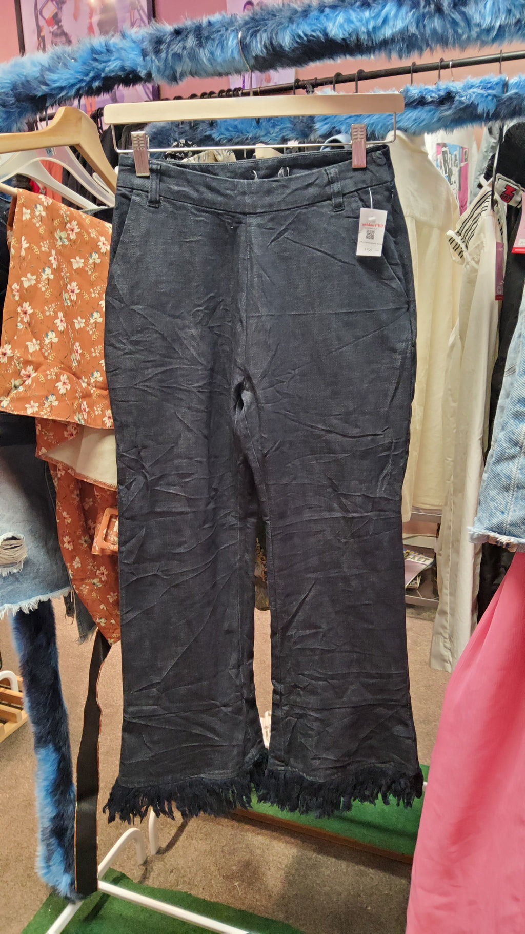 Blue jeans with fringes