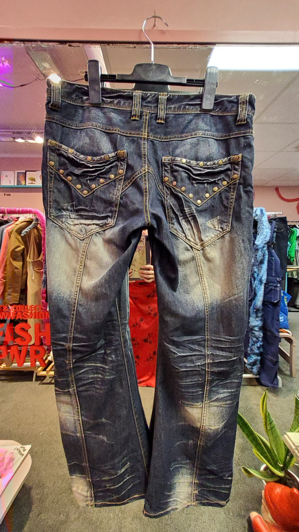 Y2k vibes studs pants