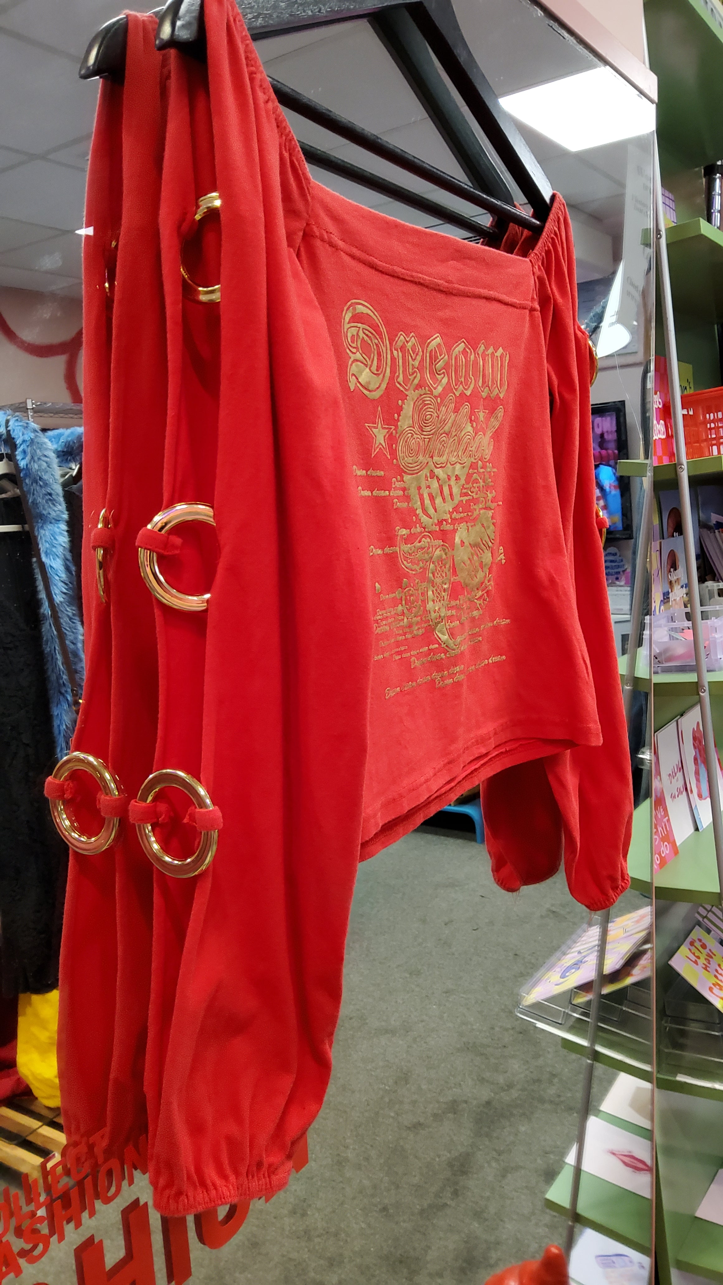 Y2K vibes Miss Lisa red top with golden details