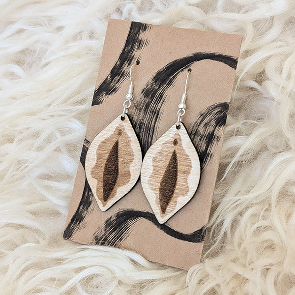 Vulva Earrings | margindrawings